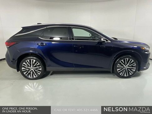 Used 2023 Lexus RX 350 Premium Plus w/ Cold Area Package FWD image 5