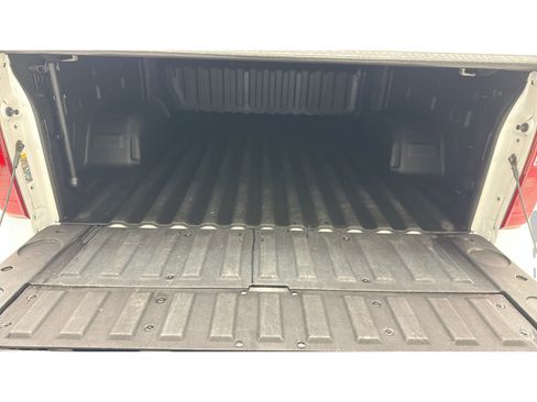 Used 2024 Chevrolet Silverado 1500 Custom AWD/4WD image 10