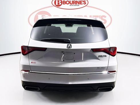 Used 2023 Acura MDX SH-AWD w/ Advance Package image 11