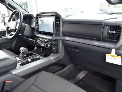 Used 2025 Ford F150 XLT w/ Equipment Group 302A MID AWD/4WD image 23