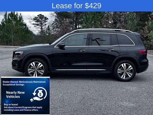 Used 2025 Mercedes-Benz GLB 250 4MATIC image 7