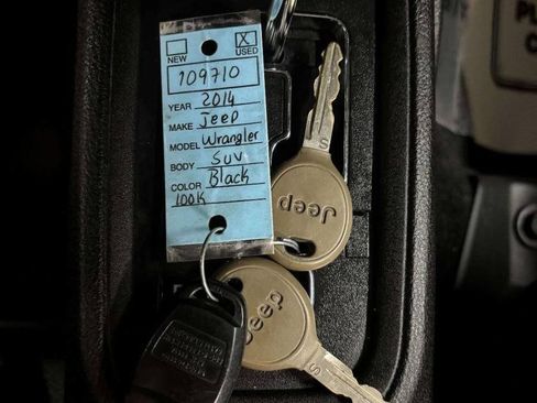 Used 2014 Jeep Wrangler Unlimited Sport AWD/4WD image 37