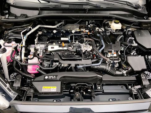 Used 2025 Toyota Corolla Cross AWD Hybrid image 31