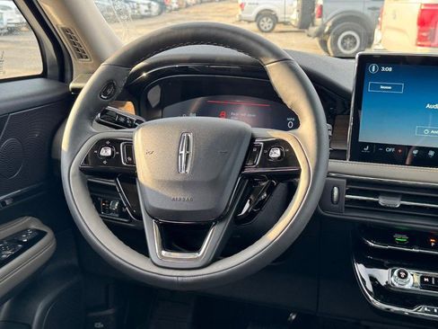 New 2026 Lincoln Corsair Grand Touring AWD/4WD image 13