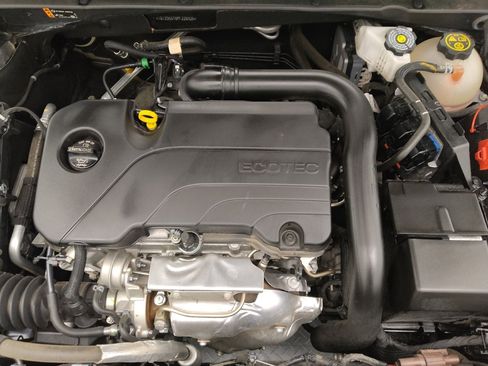 Used 2023 Chevrolet Malibu LT image 30