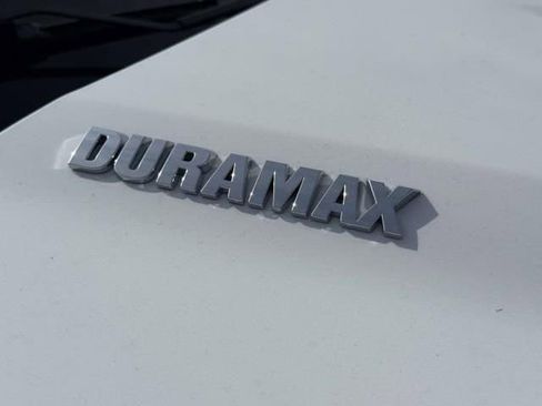 Used 2025 Chevrolet Silverado 1500 LTZ w/ LTZ Premium Package AWD/4WD image 7