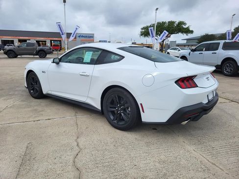 New 2026 Ford Mustang GT RWD image 3