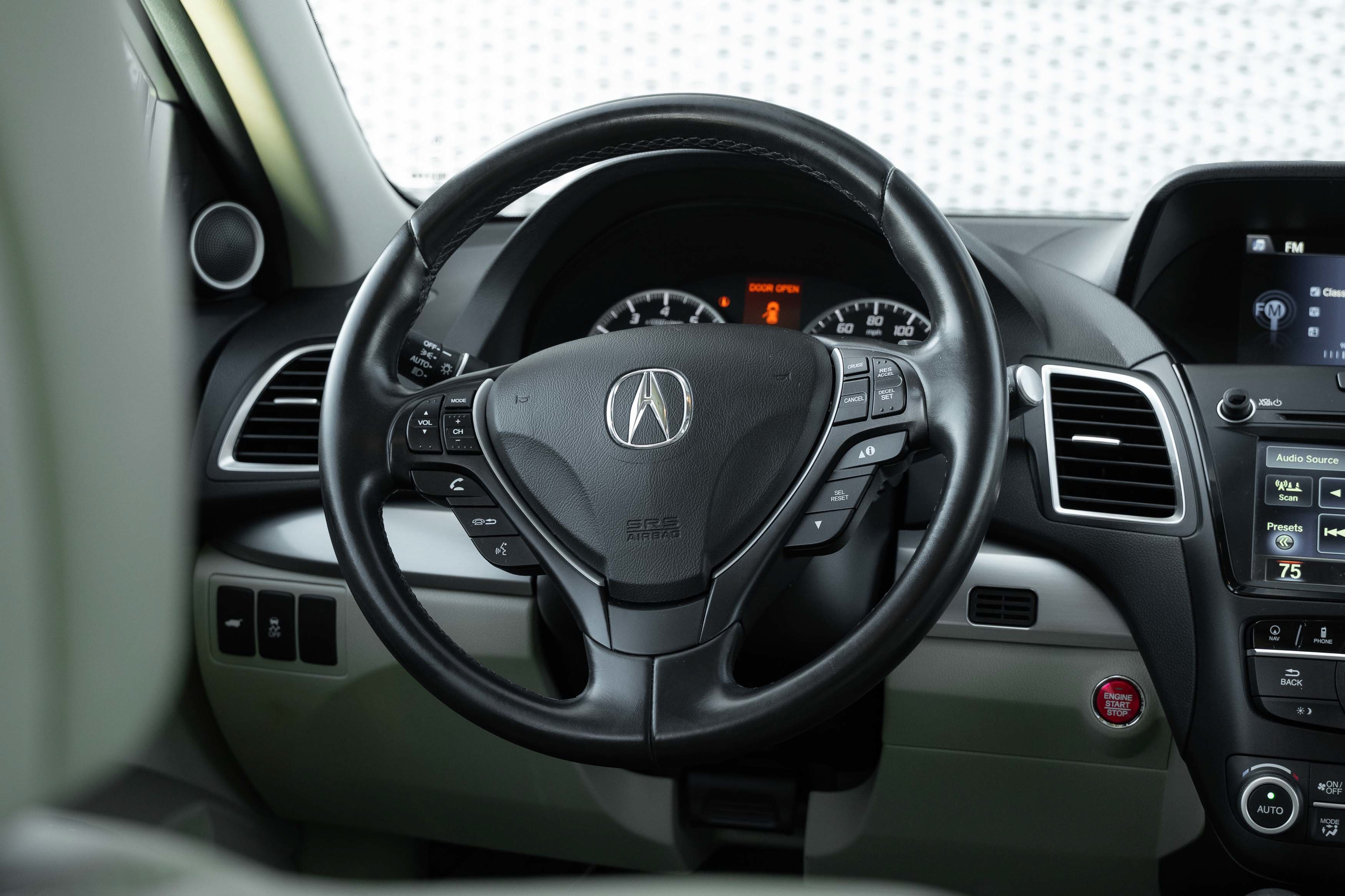 Used 2018 Acura RDX w/ Technology Package AWD/4WD image 9