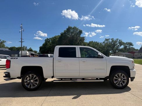 Used 2017 Chevrolet Silverado 1500 LT w/ All Star Edition AWD/4WD image 6