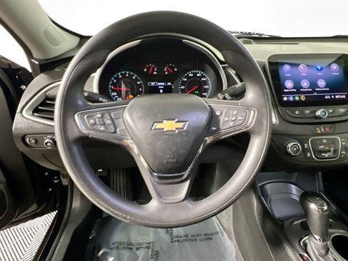 Used 2020 Chevrolet Malibu LS FWD image 18