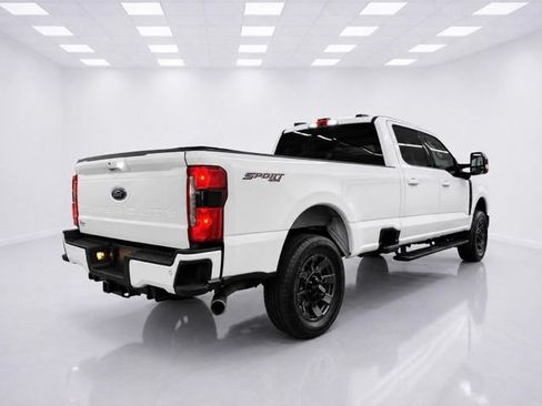 Used 2023 Ford F250 Lariat w/ Lariat Ultimate Package AWD/4WD image 9
