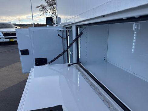 New 2024 GMC Savana 3500 w/ Power Convenience Package image 13