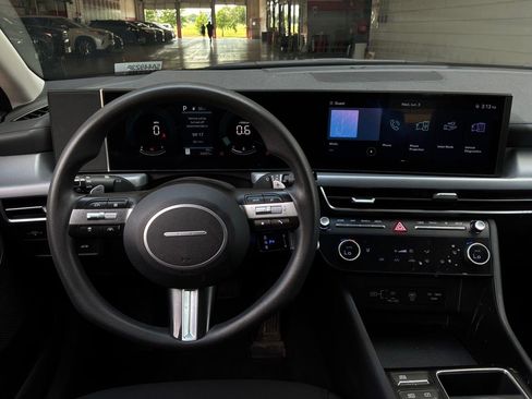 Used 2025 Hyundai Sonata SEL FWD image 14