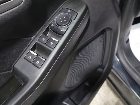 Used 2022 Ford Escape Titanium AWD/4WD image 14