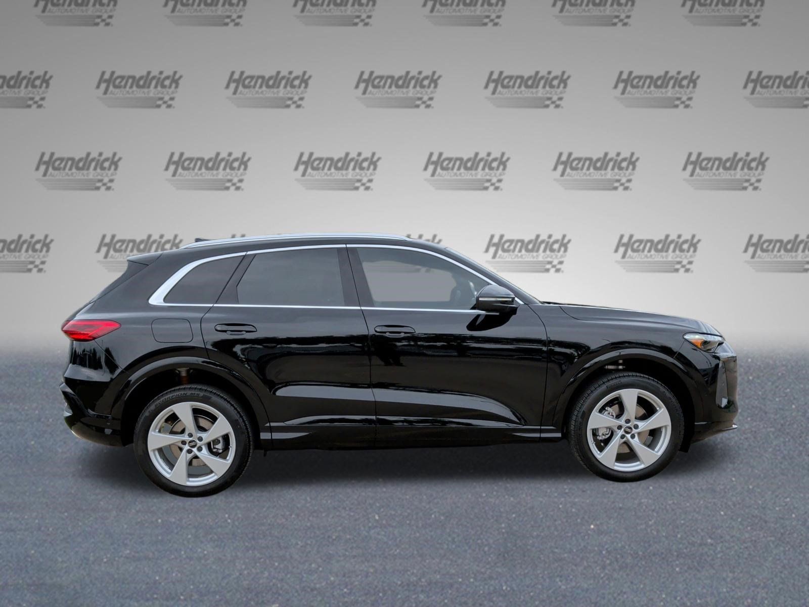 Used 2026 Audi Q5 Premium w/ Premium Plus AWD/4WD image 11