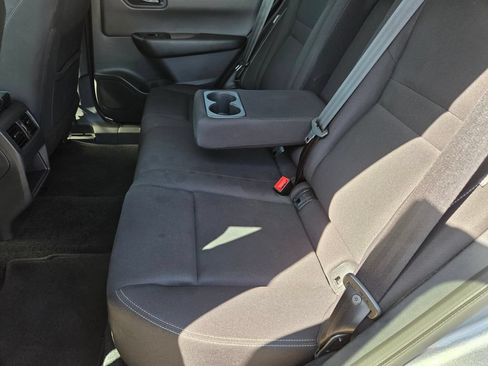 Used 2026 Nissan Rogue S FWD image 23