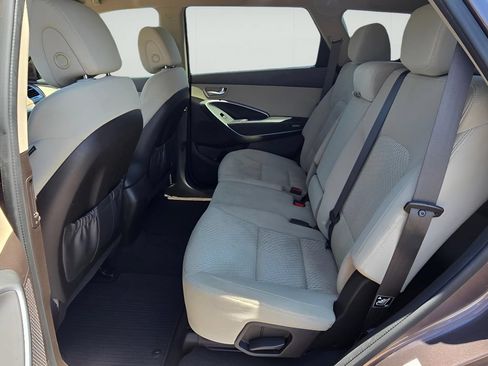 Used 2015 Hyundai Santa Fe GLS AWD/4WD image 11
