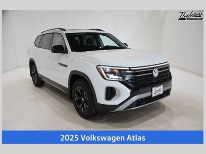 New 2025 Volkswagen Atlas Peak Edition SE