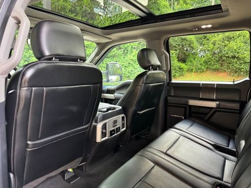 Used 2021 Ford F250 Lariat AWD/4WD image 31