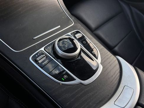 Used 2017 Mercedes-Benz GLC 300 image 26