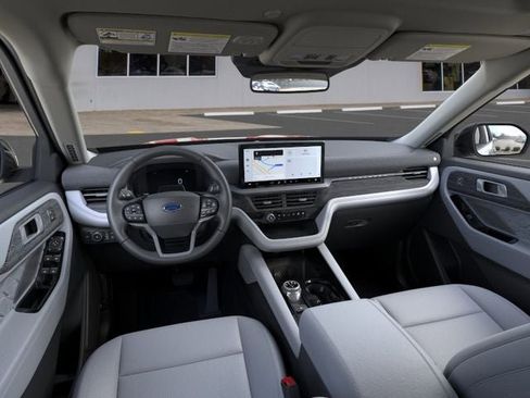 New 2026 Ford Explorer Platinum AWD/4WD image 9