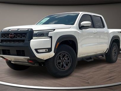 New 2025 Nissan Frontier PRO-4X w/ Tow Package