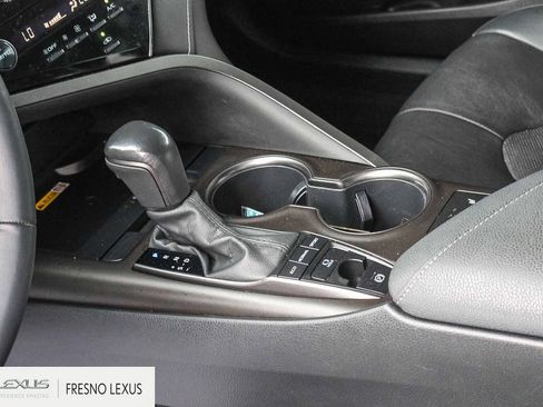 Used 2022 Toyota Camry XSE FWD image 20