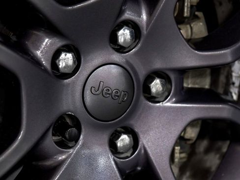 Used 2020 Jeep Grand Cherokee High Altitude image 52