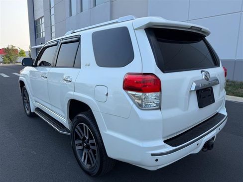 Used 2011 Toyota 4Runner SR5 AWD/4WD image 10