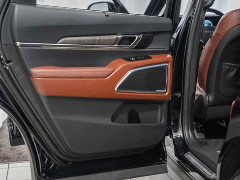 Used 2024 Kia Telluride SX Prestige image 39