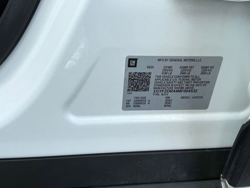 Used 2021 Cadillac XT4 Premium Luxury AWD/4WD image 43