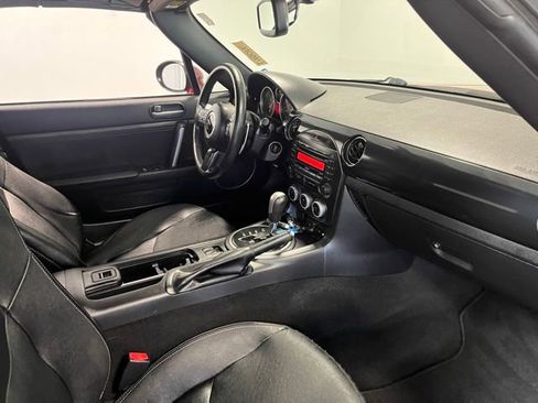 Used 2015 MAZDA MX-5 Miata Grand Touring w/ Premium Package image 11