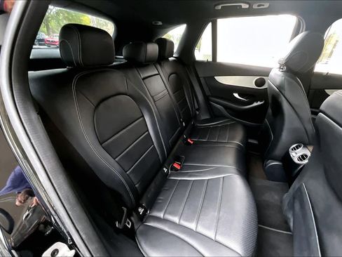 Used 2022 Mercedes-Benz GLC 300 image 20