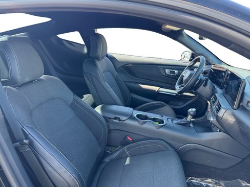 Used 2024 Ford Mustang GT RWD image 15