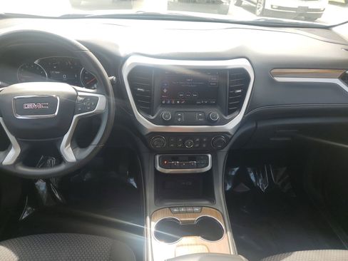 Used 2021 GMC Acadia SLE FWD image 10