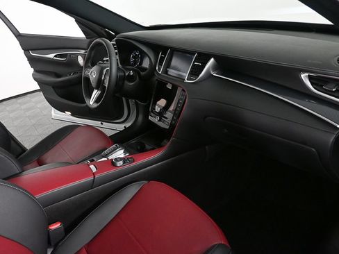 Used 2023 INFINITI QX50 Sport FWD image 23