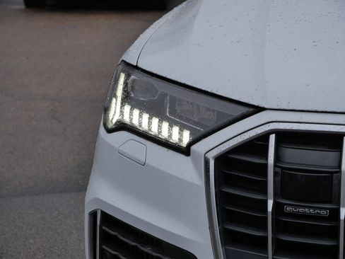 Used 2023 Audi Q7 3.0T Premium Plus w/ Premium Plus Package image 3