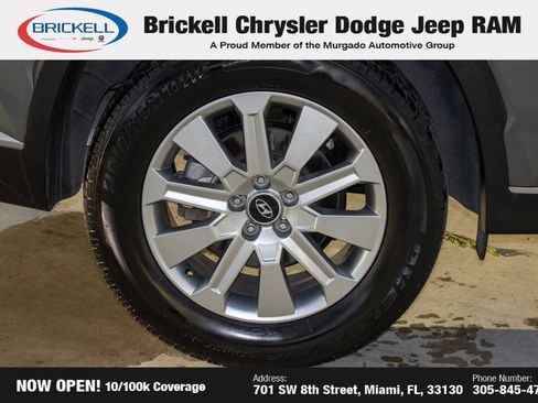 Used 2024 Hyundai Palisade SEL image 40