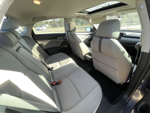 Used 2018 Honda Civic EX image 37