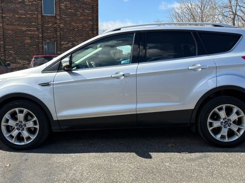 Used 2015 Ford Escape Titanium image 5
