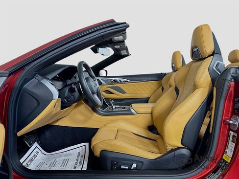 Used 2020 BMW M8 Convertible image 11