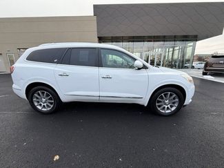 Used 2016 Buick Enclave Leather video 2