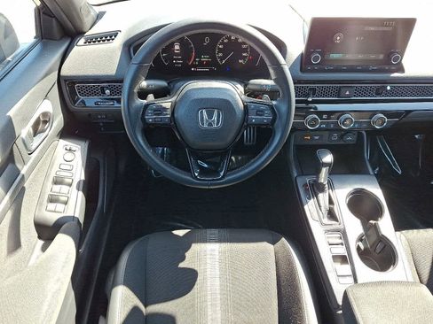 Used 2023 Honda Civic Sport image 12