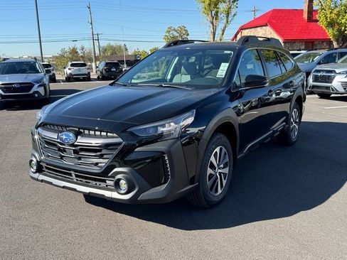 New 2025 Subaru Outback Premium image 7