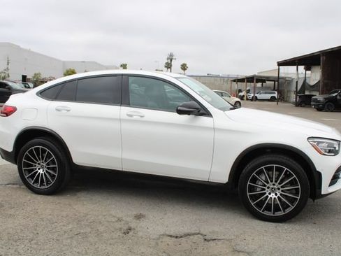 Used 2022 Mercedes-Benz GLC 300 4MATIC Coupe image 3
