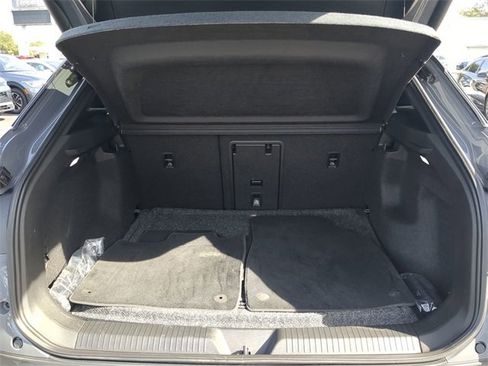 Certified 2023 Volkswagen ID.4 S image 9