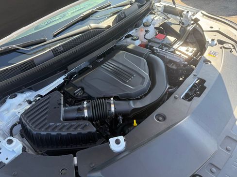 Used 2025 Buick Enclave Preferred image 46