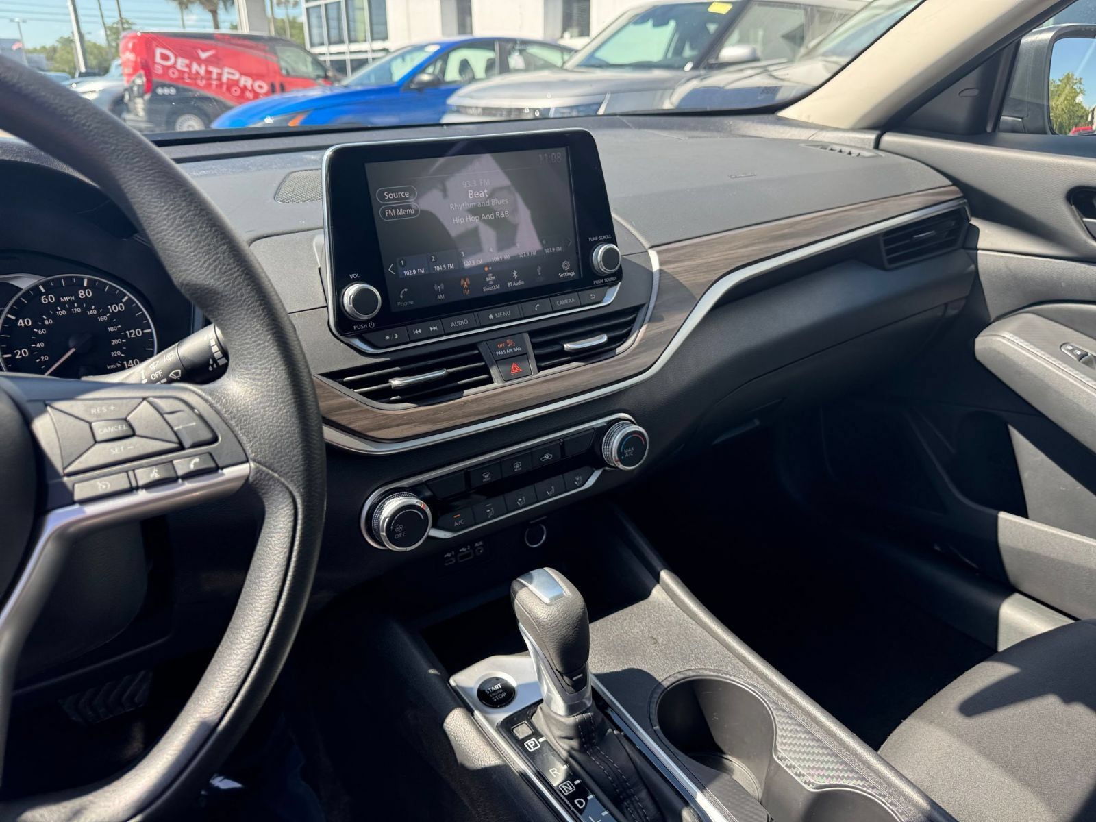 Used 2026 Nissan Altima 2.5 SV FWD image 16
