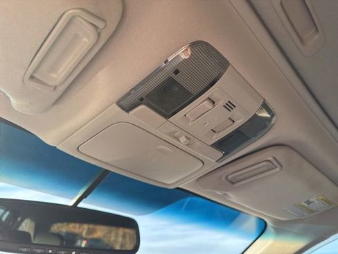 Used 2013 Subaru Outback 2.5i Limited image 28