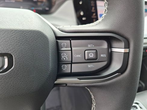 New 2026 Jeep Cherokee Limited AWD/4WD image 17